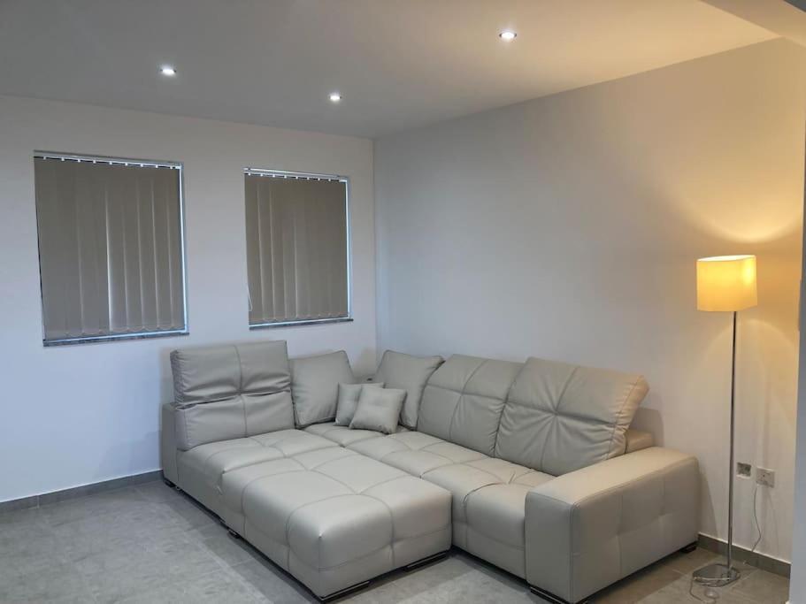 Elegant Maisonette In Malta By Assetflow Pro Apartment Marsaskala Exterior foto